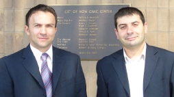 Asan Imamov from the Municipality of Gotse Delchev� and Dimiter Petrushev� from the Municipality of Strajitsa
